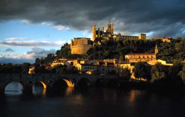 B&eacute;ziers